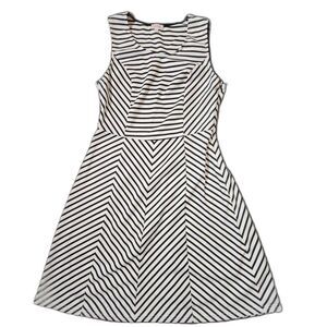 Pixley Black White Striped Chevron Sleeveless Dress Women's Medium